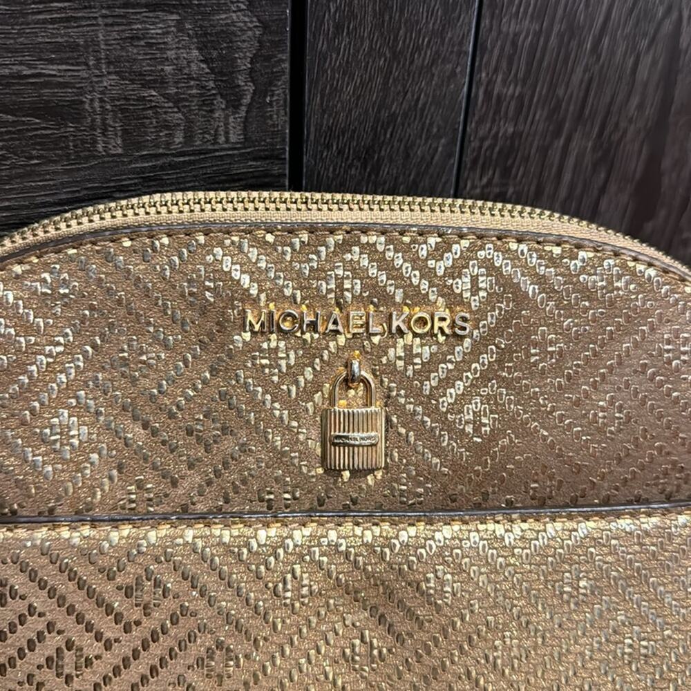 Michael Kors Pre Loved backpack in Gold metallic W/  wear mainly inside & straps - Picture 2 of 14